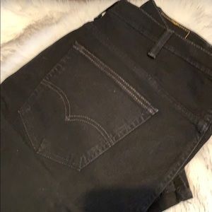 Men’s Levi Pants